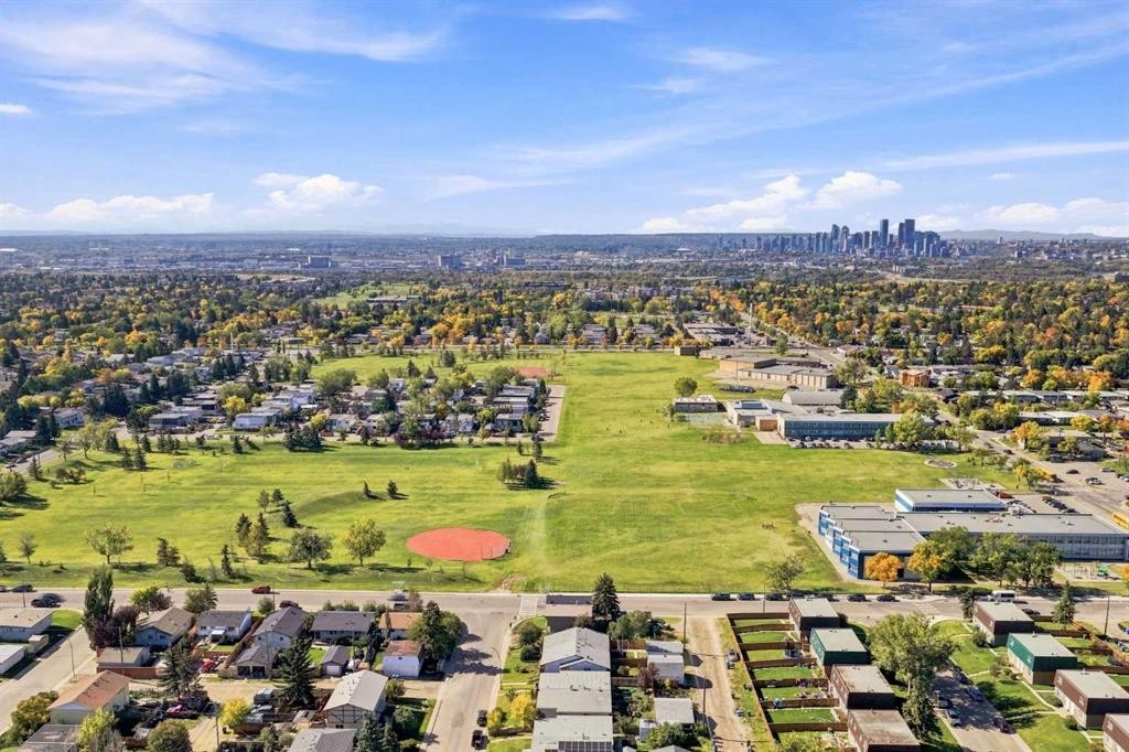 3924 29A Avenue Se, Calgary, AB