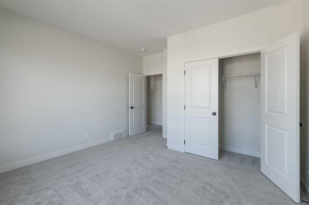 141 Creekstone Hill Sw, Calgary, AB