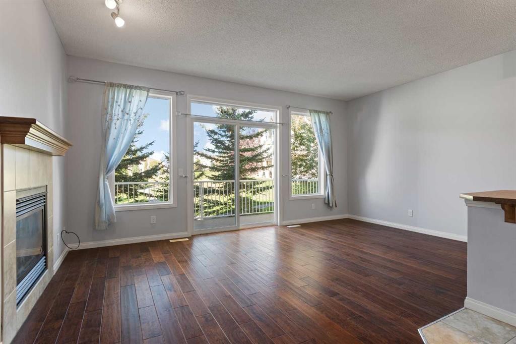 192 Sunset Point, Cochrane, AB