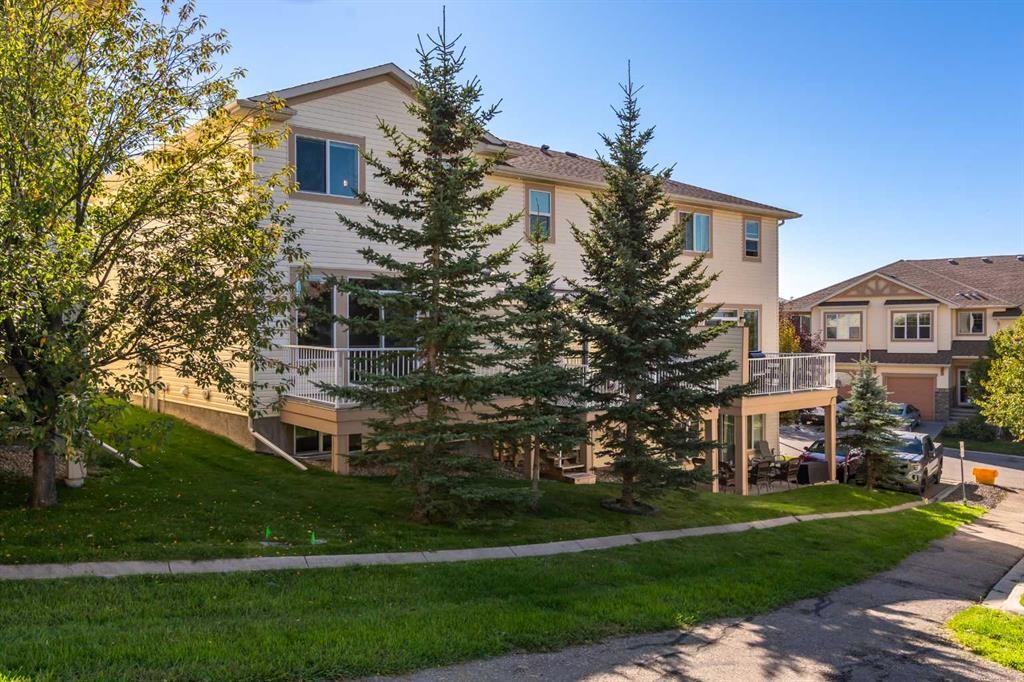 192 Sunset Point, Cochrane, AB
