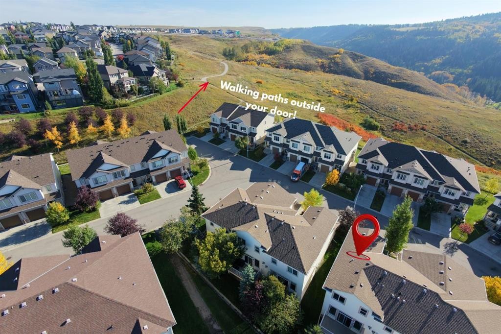 192 Sunset Point, Cochrane, AB