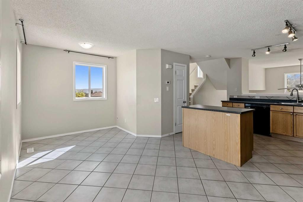 10 Tuscany Court Nw, Calgary, AB
