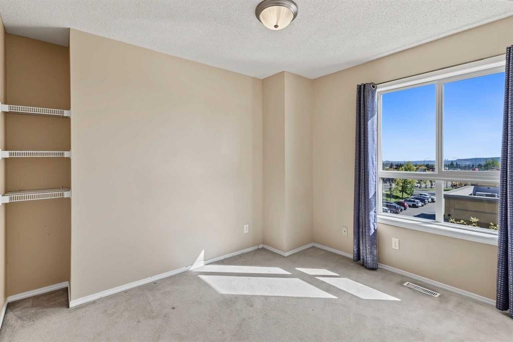 10 Tuscany Court Nw, Calgary, AB