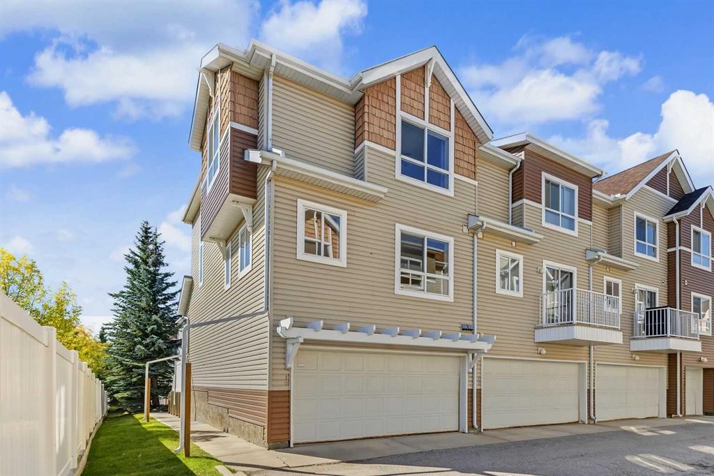 10 Tuscany Court Nw, Calgary, AB