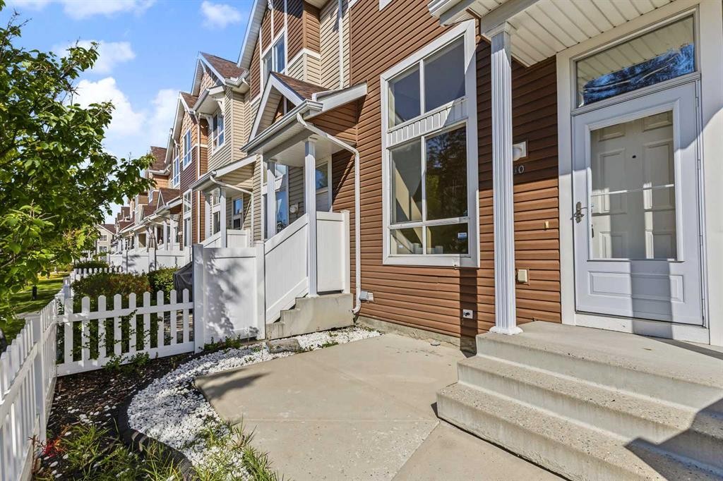 10 Tuscany Court Nw, Calgary, AB
