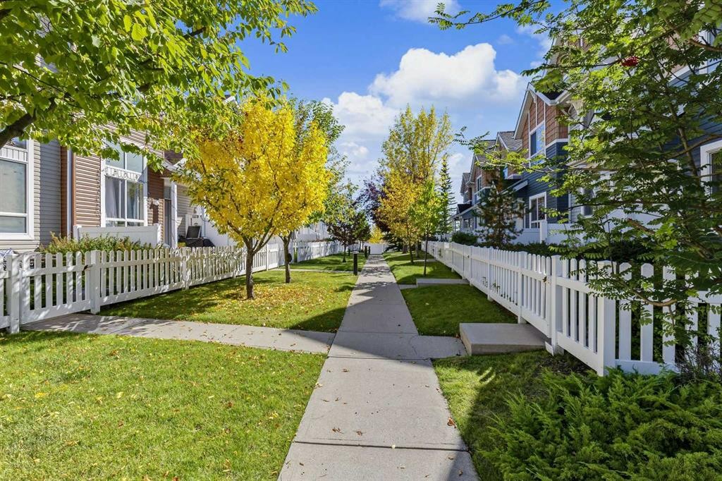 10 Tuscany Court Nw, Calgary, AB