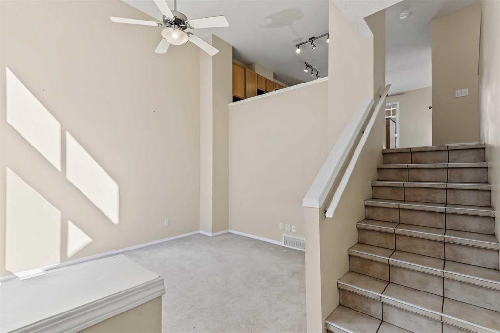 10 Tuscany Court Nw, Calgary, AB