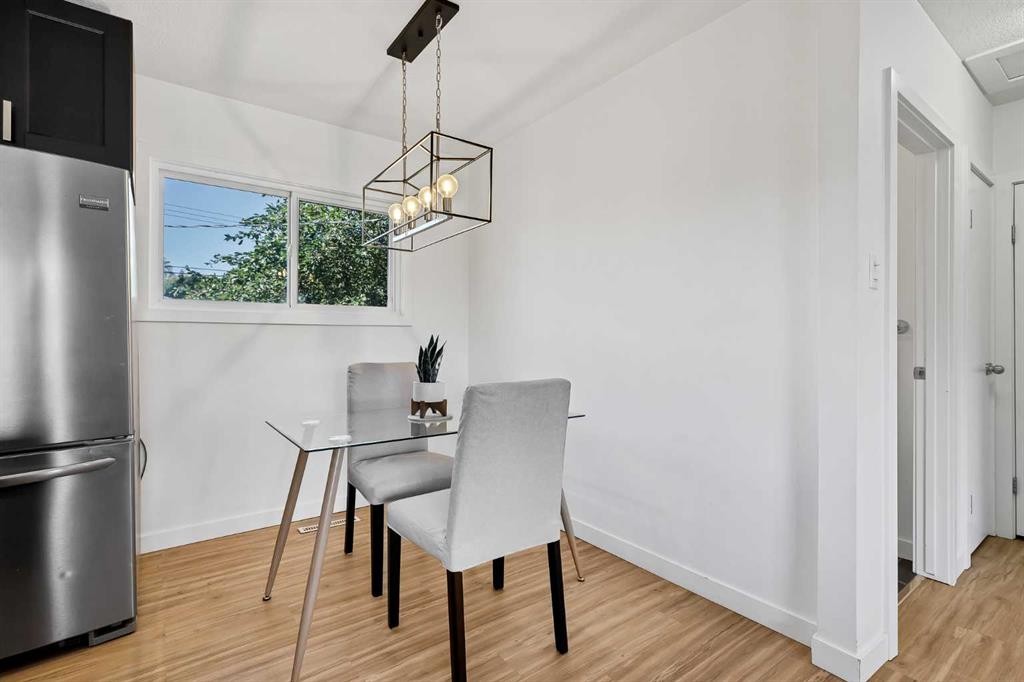 8007 36 Avenue Nw, Calgary, AB