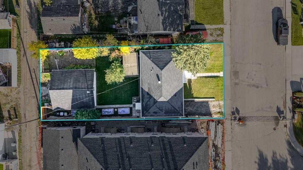 8007 36 Avenue Nw, Calgary, AB