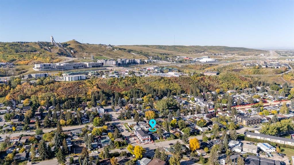8007 36 Avenue Nw, Calgary, AB