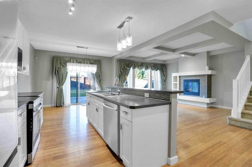 125 Walden Square Se, Calgary, AB