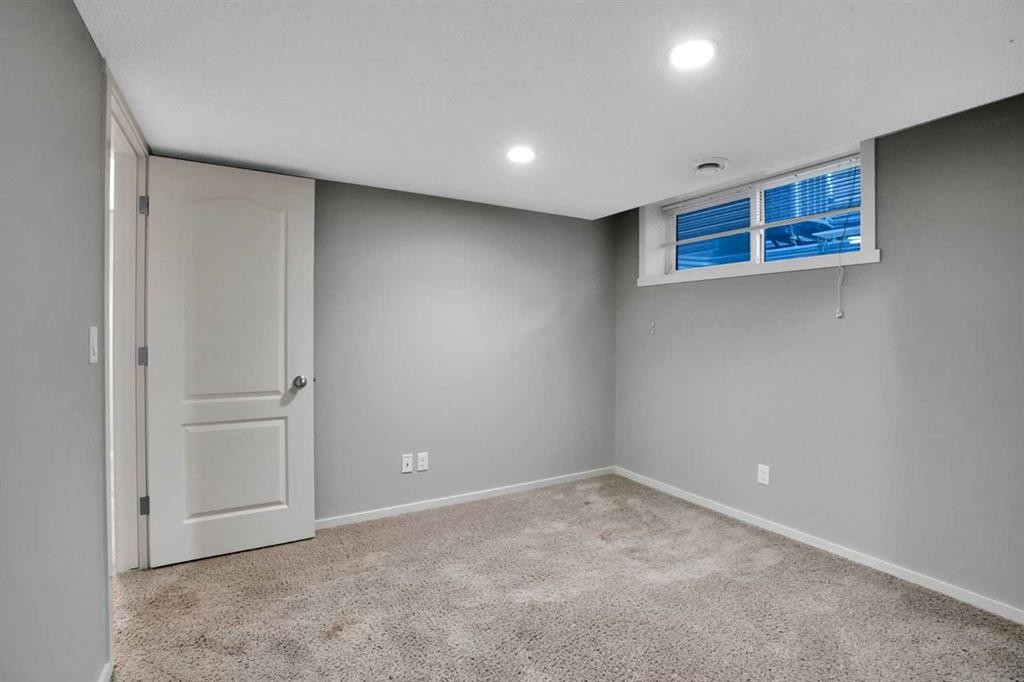 125 Walden Square Se, Calgary, AB