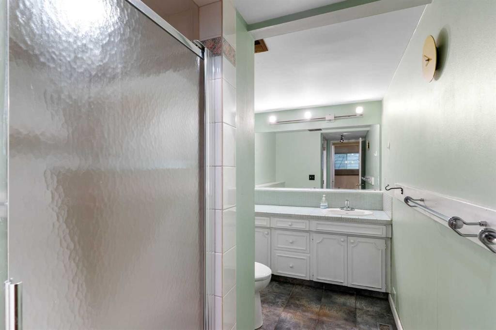 107 Bermuda Close Nw, Calgary, AB