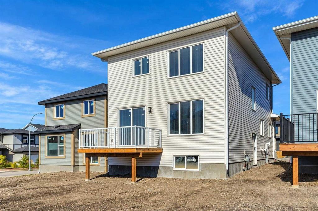 183 Heritage Court, Cochrane, AB