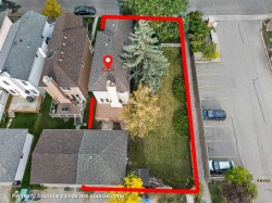 259 Coachway Road SW Calgary, AB T3H 1B2