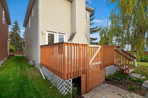 259 Coachway Road Sw, Calgary, AB 