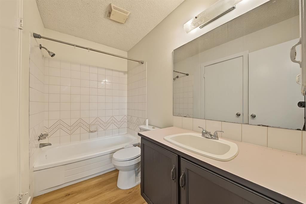 310 Castleridge Drive Ne, Calgary, AB
