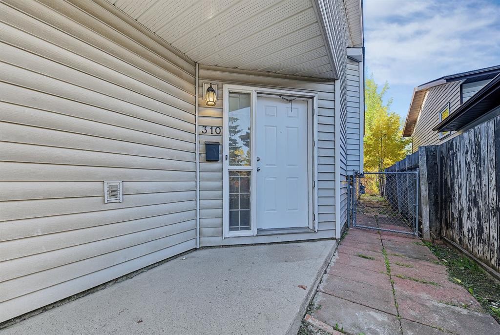 310 Castleridge Drive Ne, Calgary, AB