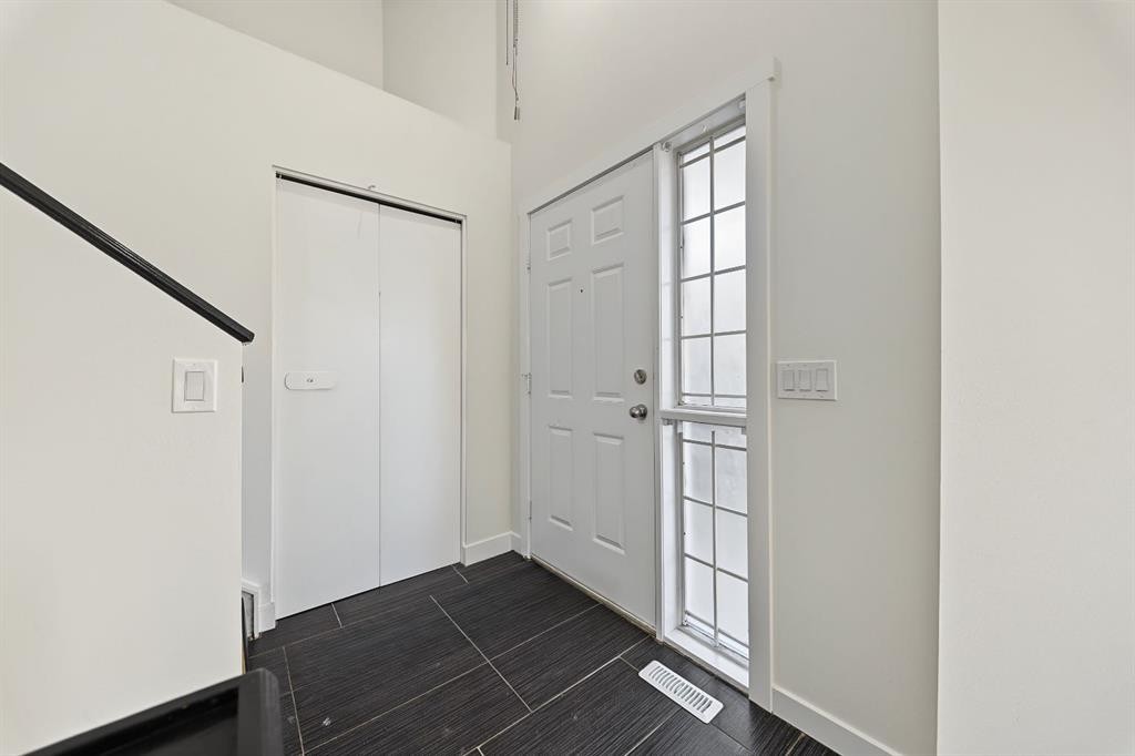 310 Castleridge Drive Ne, Calgary, AB