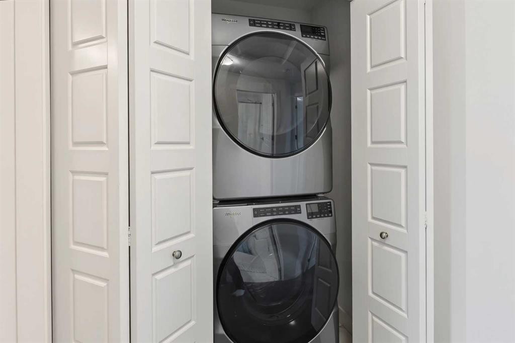 244 Livingston Common Ne, Calgary, AB