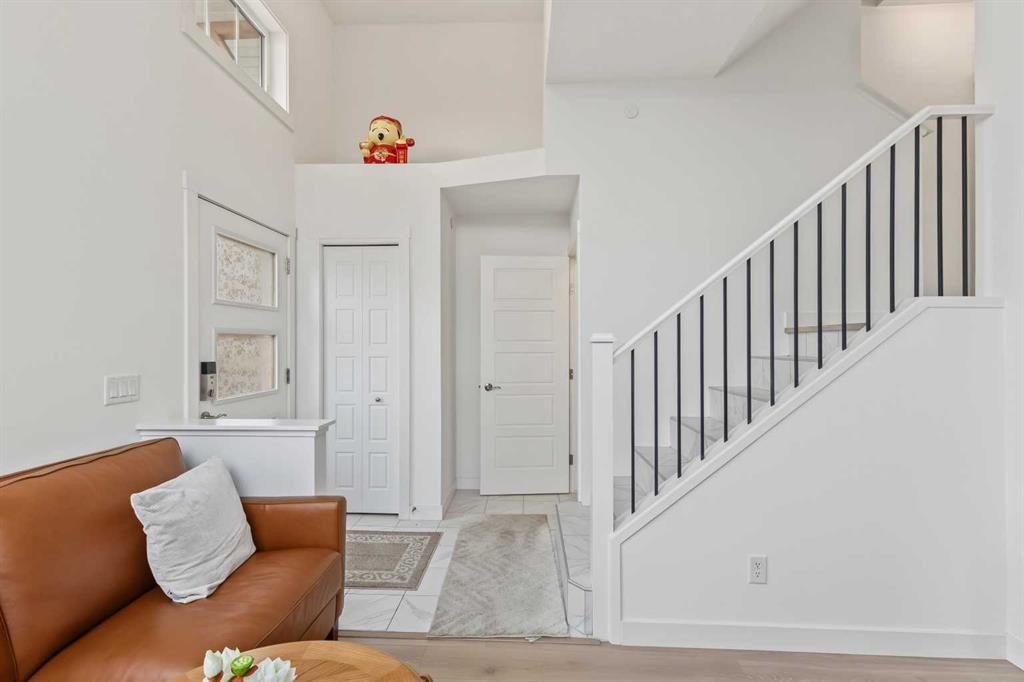 244 Livingston Common Ne, Calgary, AB