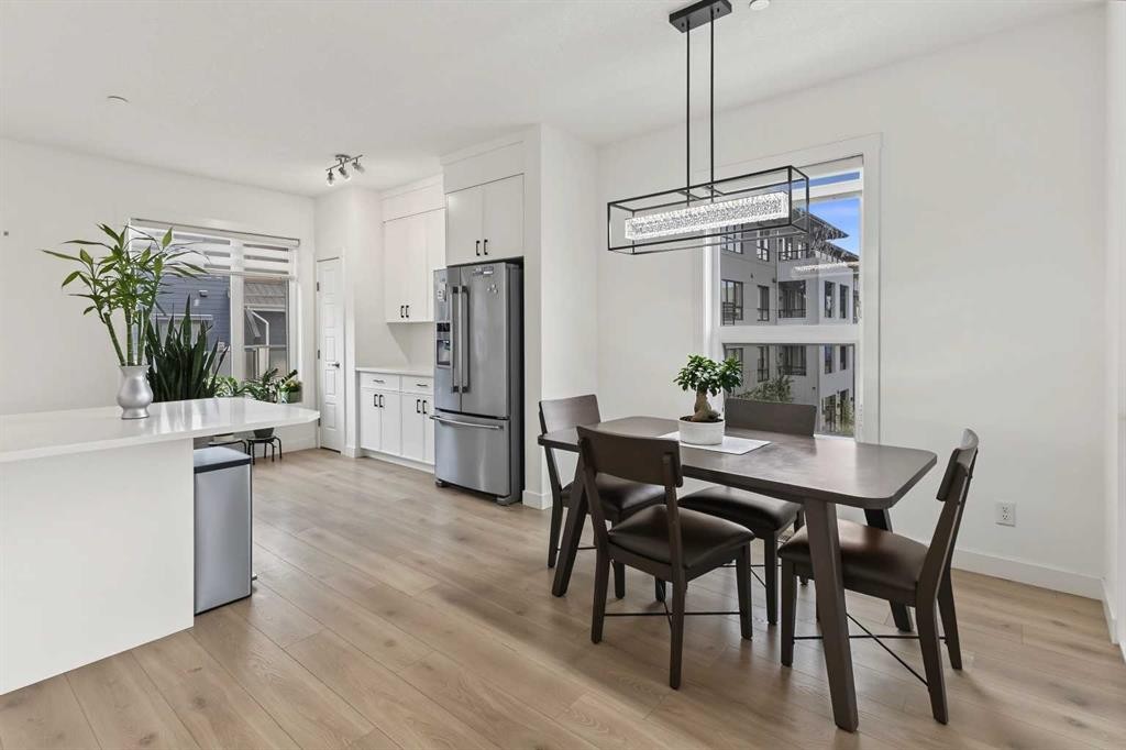 244 Livingston Common Ne, Calgary, AB