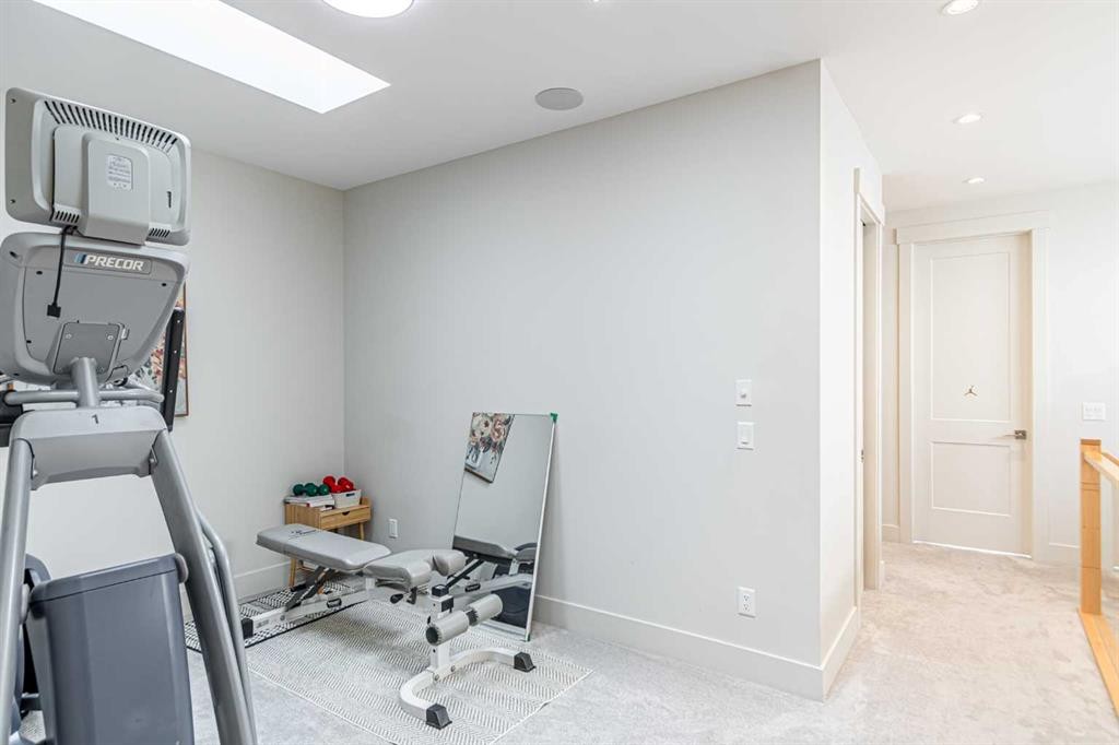 1912 23 Avenue Nw, Calgary, AB