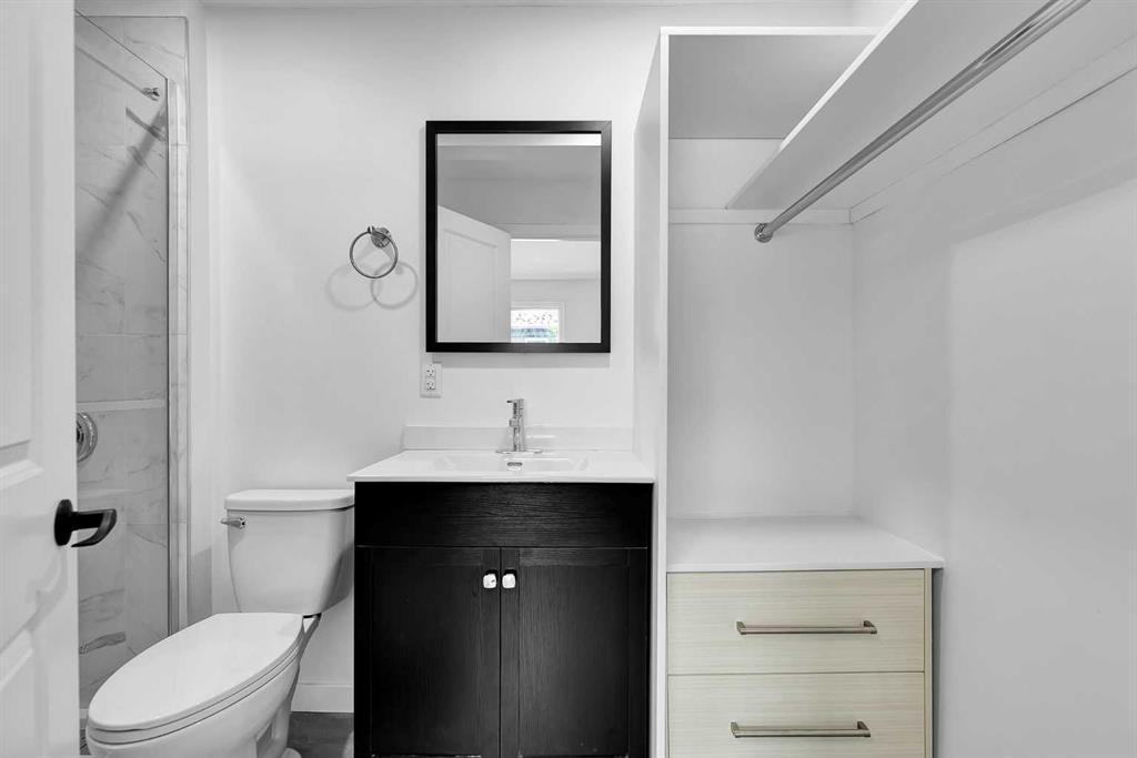 3820 14 Avenue Se, Calgary, AB