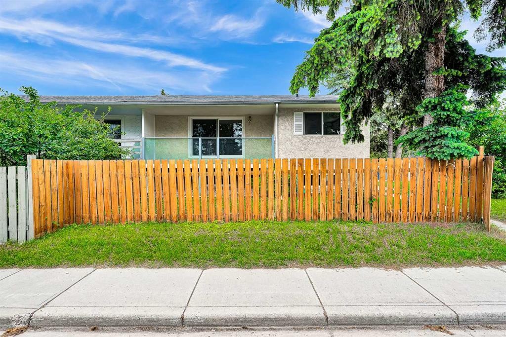 3820 14 Avenue Se, Calgary, AB
