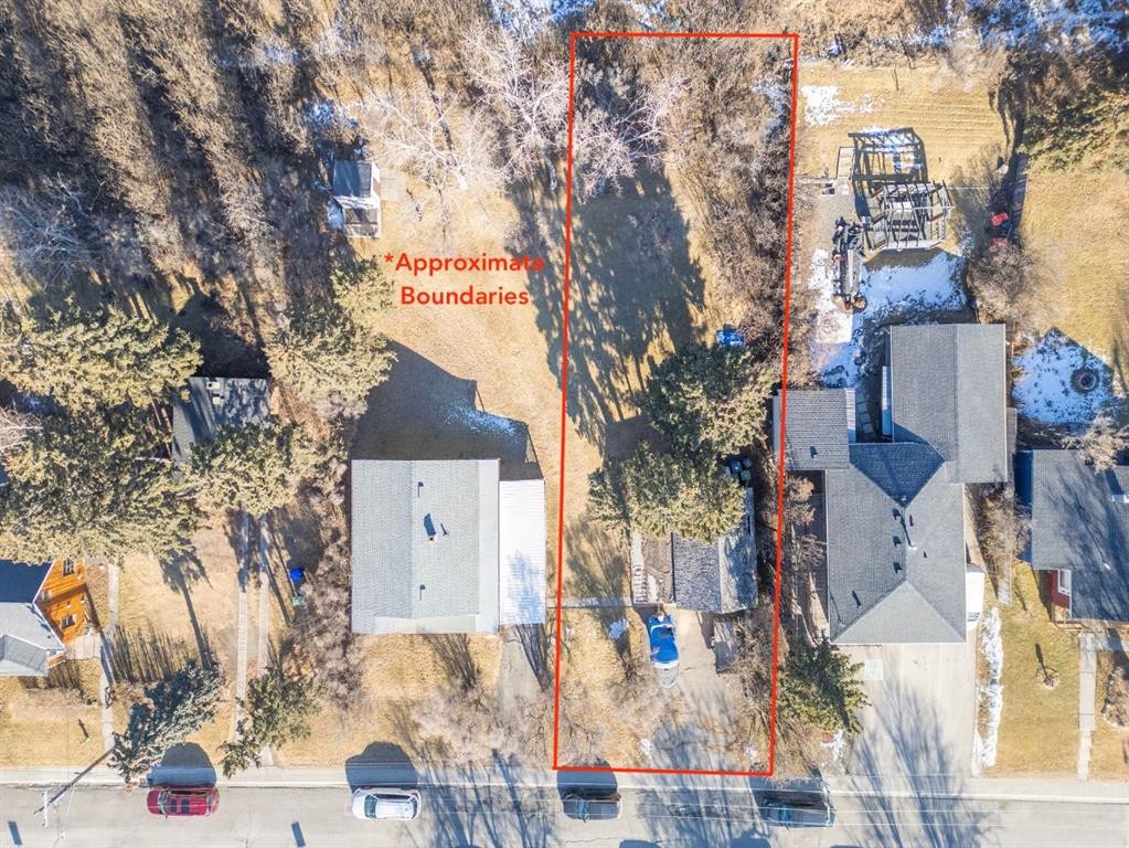 328 Third Street West, Cochrane, AB