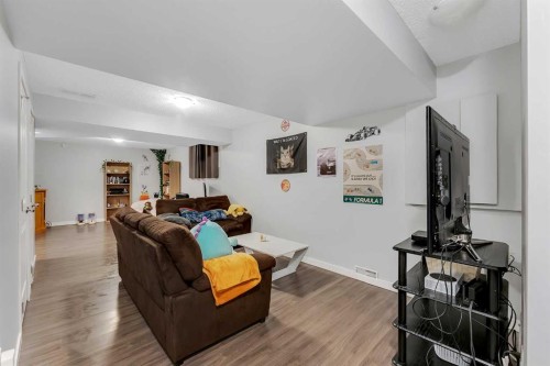 133 Covebrook Close Ne, Calgary, AB 