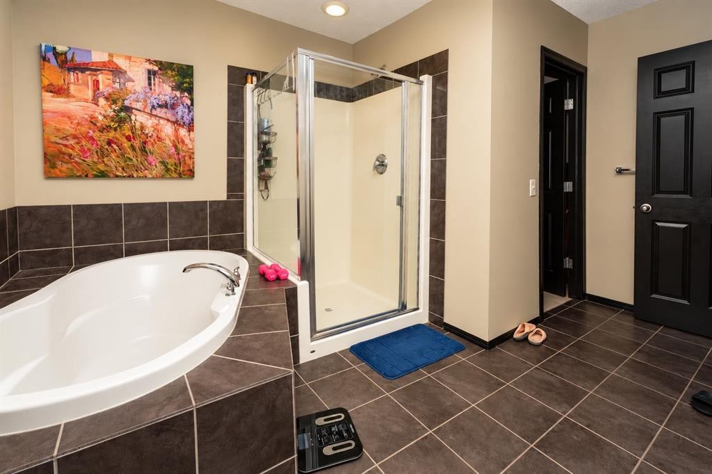 58 Copperleaf Terrace Se, Calgary, AB
