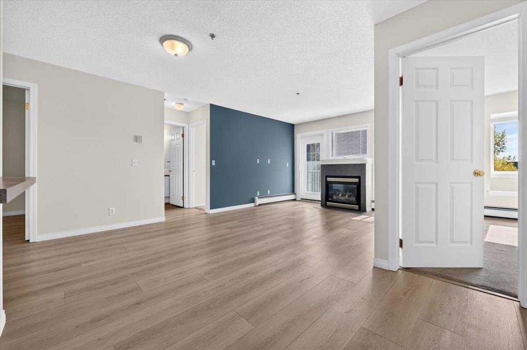 212-7 Harvest Gold Manor Ne, Calgary, AB