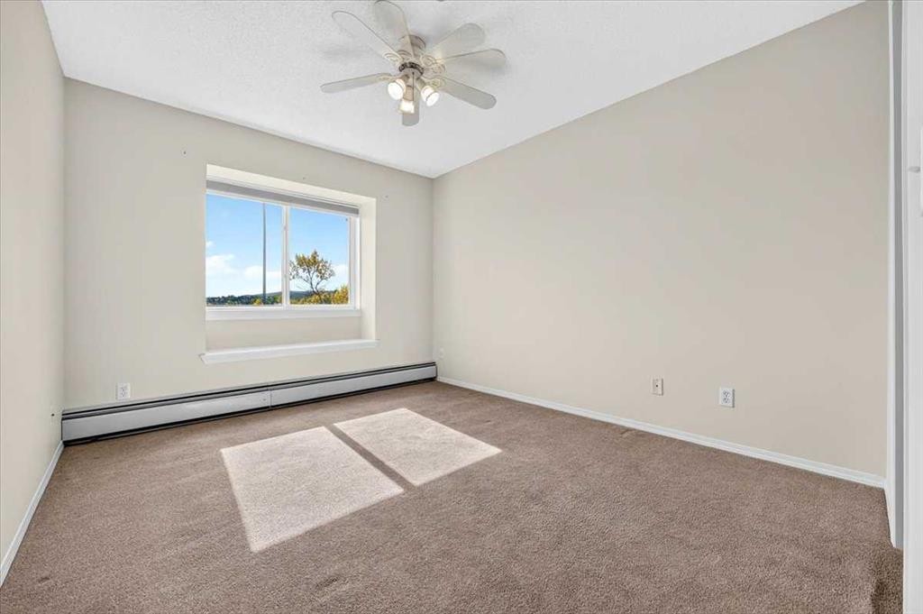 212-7 Harvest Gold Manor Ne, Calgary, AB