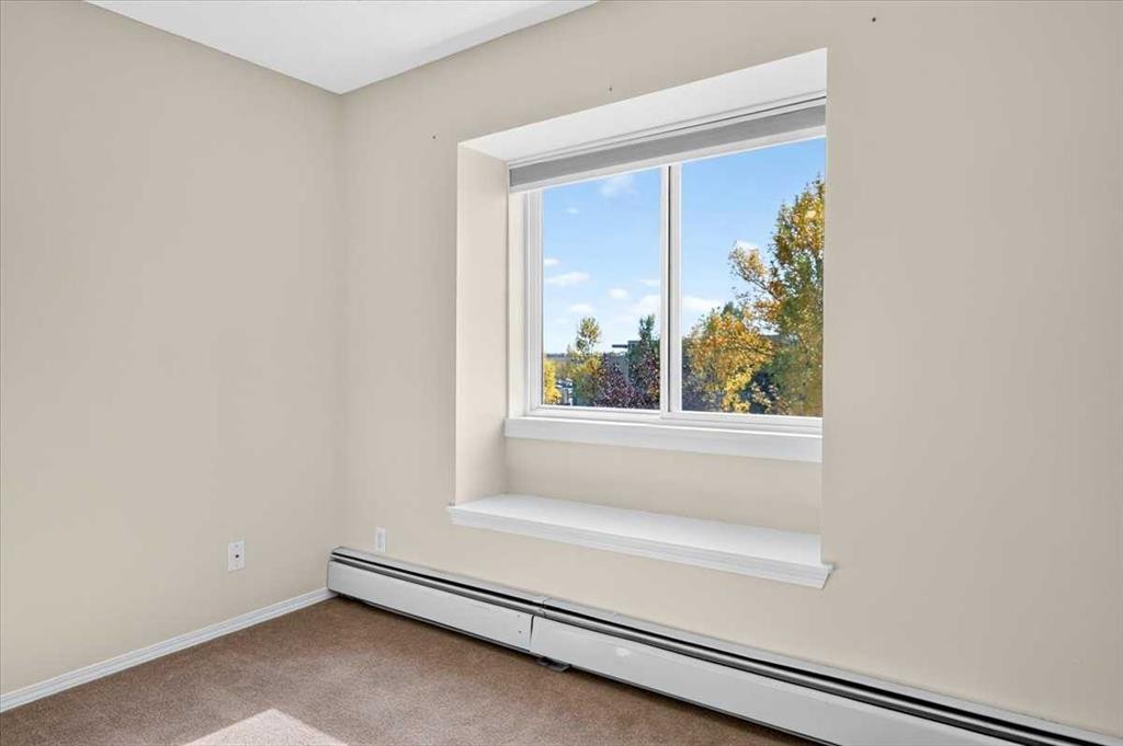 212-7 Harvest Gold Manor Ne, Calgary, AB