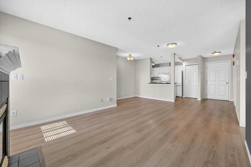 212-7 Harvest Gold Manor Ne, Calgary, AB