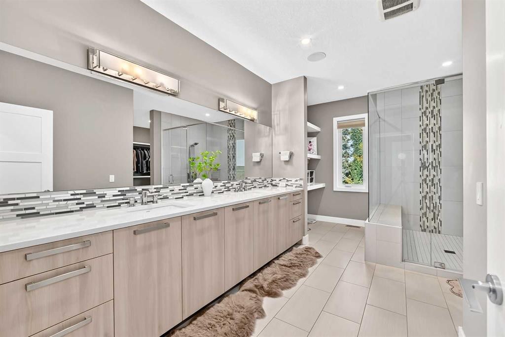 62 Wexford Crescent Sw, Calgary, AB