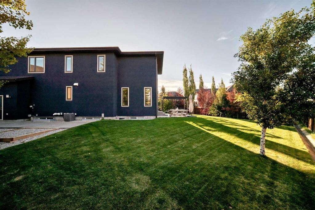 62 Wexford Crescent Sw, Calgary, AB