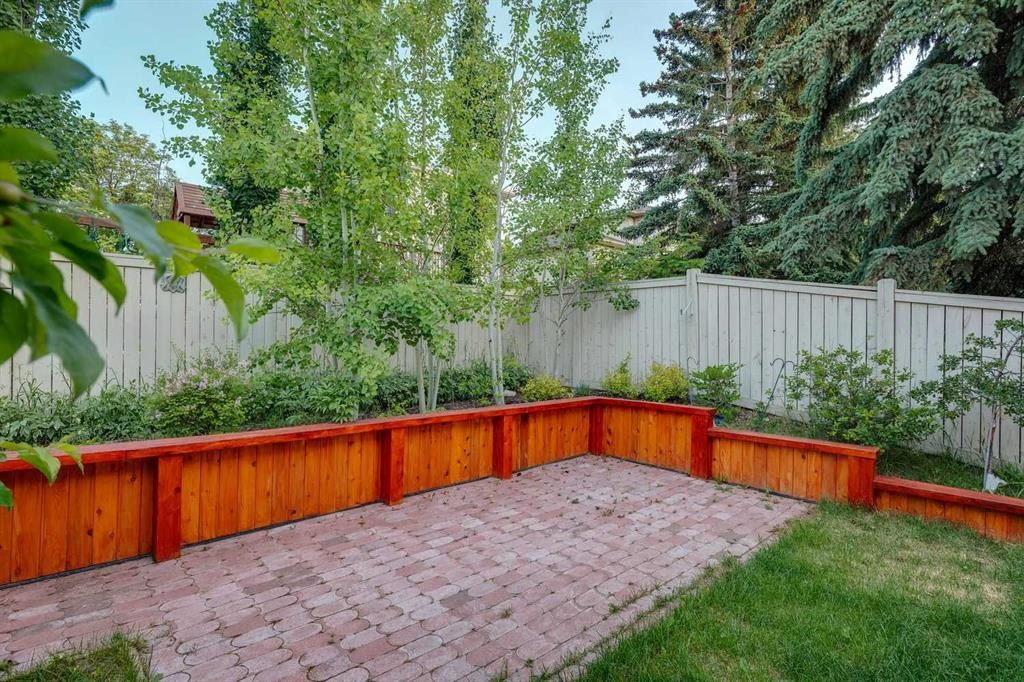51 Straddock Crescent Sw, Calgary, AB