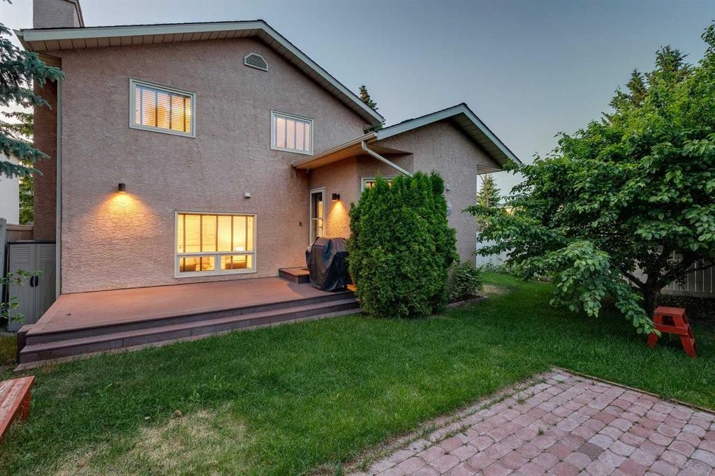 51 Straddock Crescent Sw, Calgary, AB