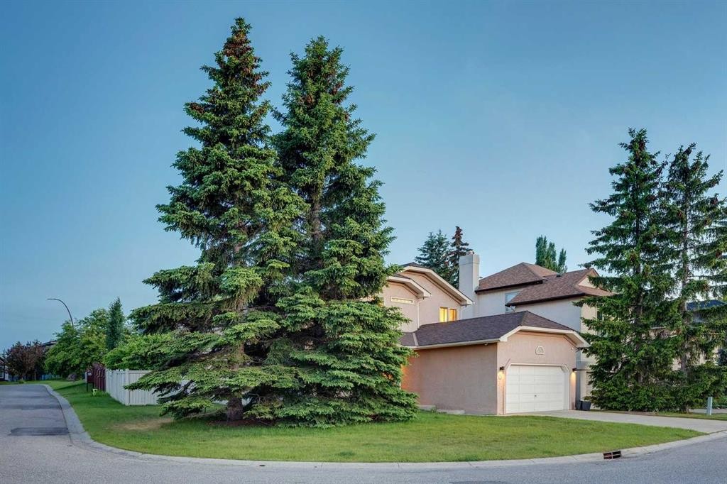 51 Straddock Crescent Sw, Calgary, AB