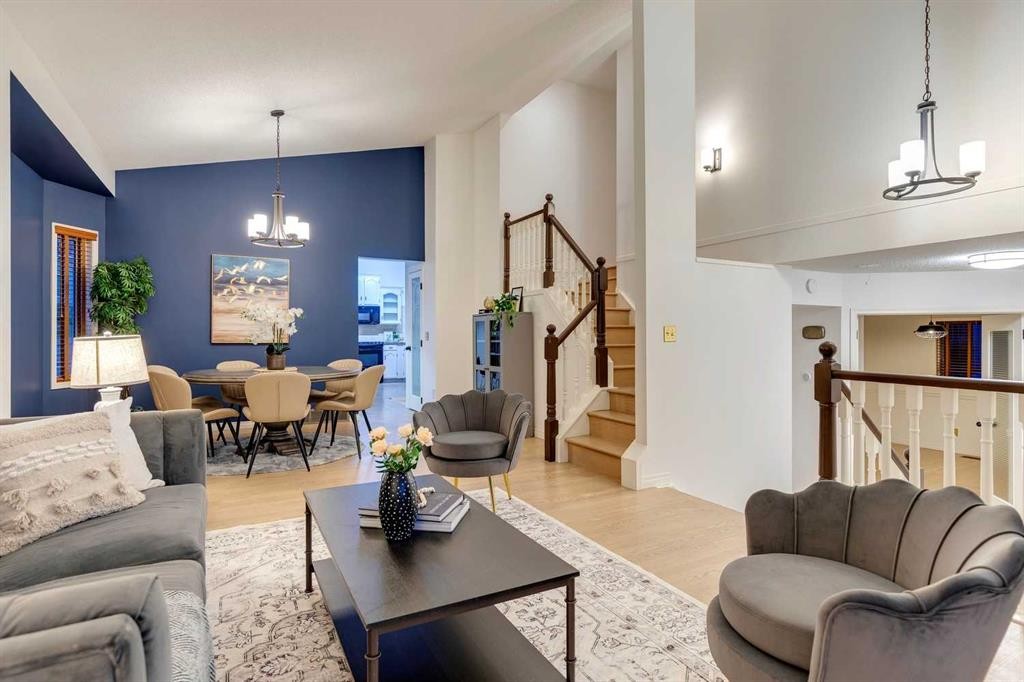 51 Straddock Crescent Sw, Calgary, AB