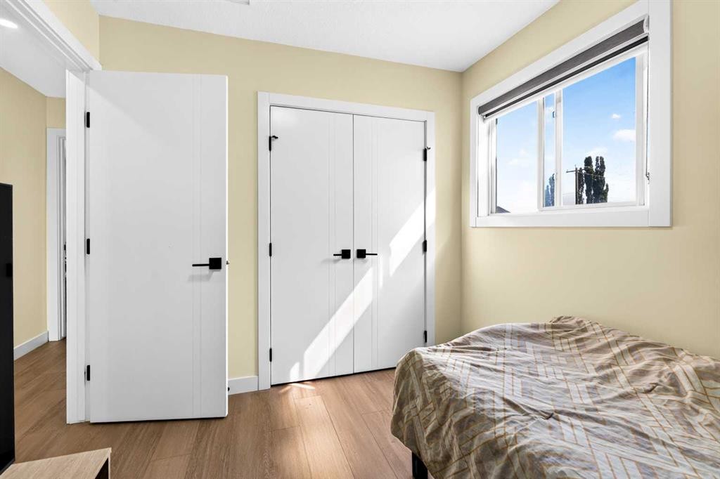 8079 Laguna Way Ne, Calgary, AB