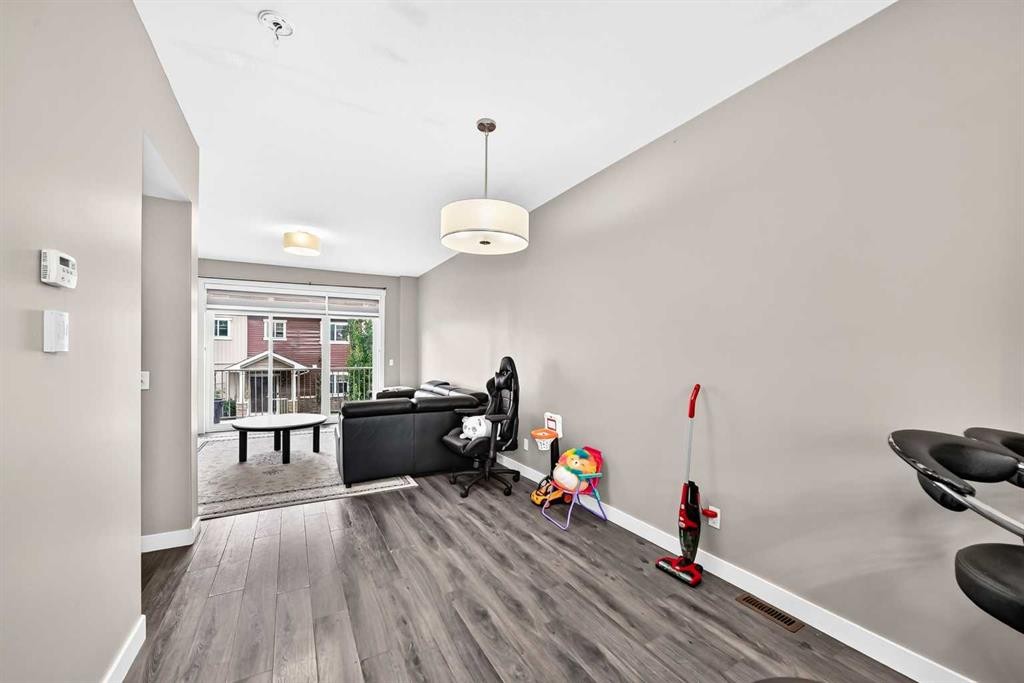 97 Skyview Ranch Manor Ne, Calgary, AB