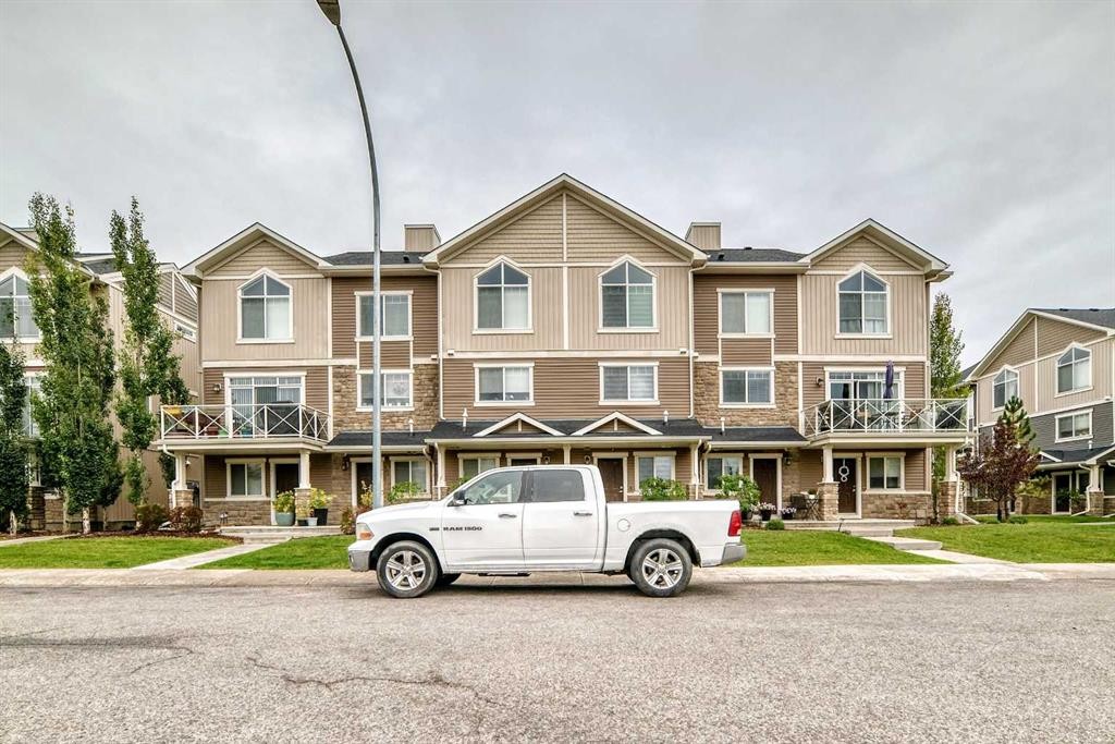 97 Skyview Ranch Manor Ne, Calgary, AB