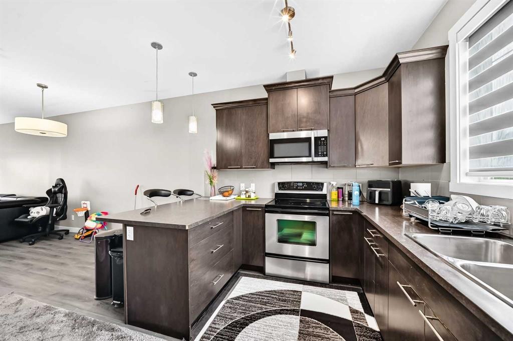 97 Skyview Ranch Manor Ne, Calgary, AB