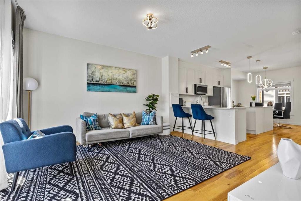 11 Skyview Point Heath Ne, Calgary, AB