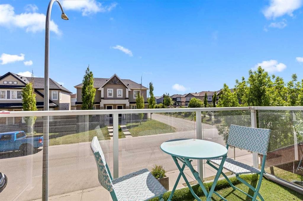 11 Skyview Point Heath Ne, Calgary, AB