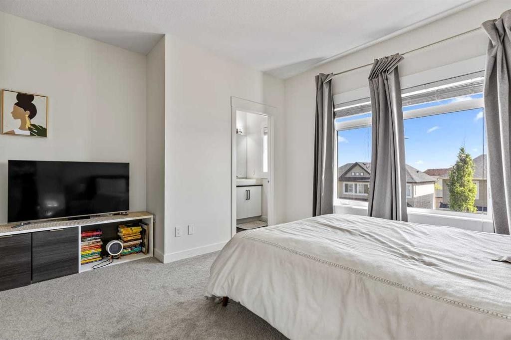 11 Skyview Point Heath Ne, Calgary, AB