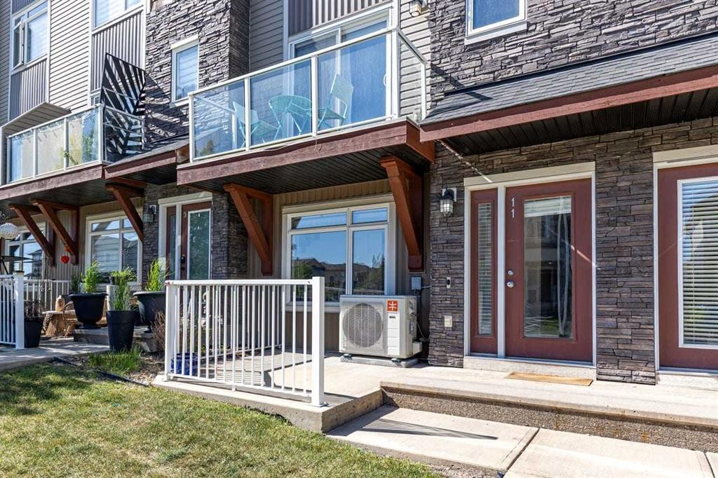 11 Skyview Point Heath Ne, Calgary, AB